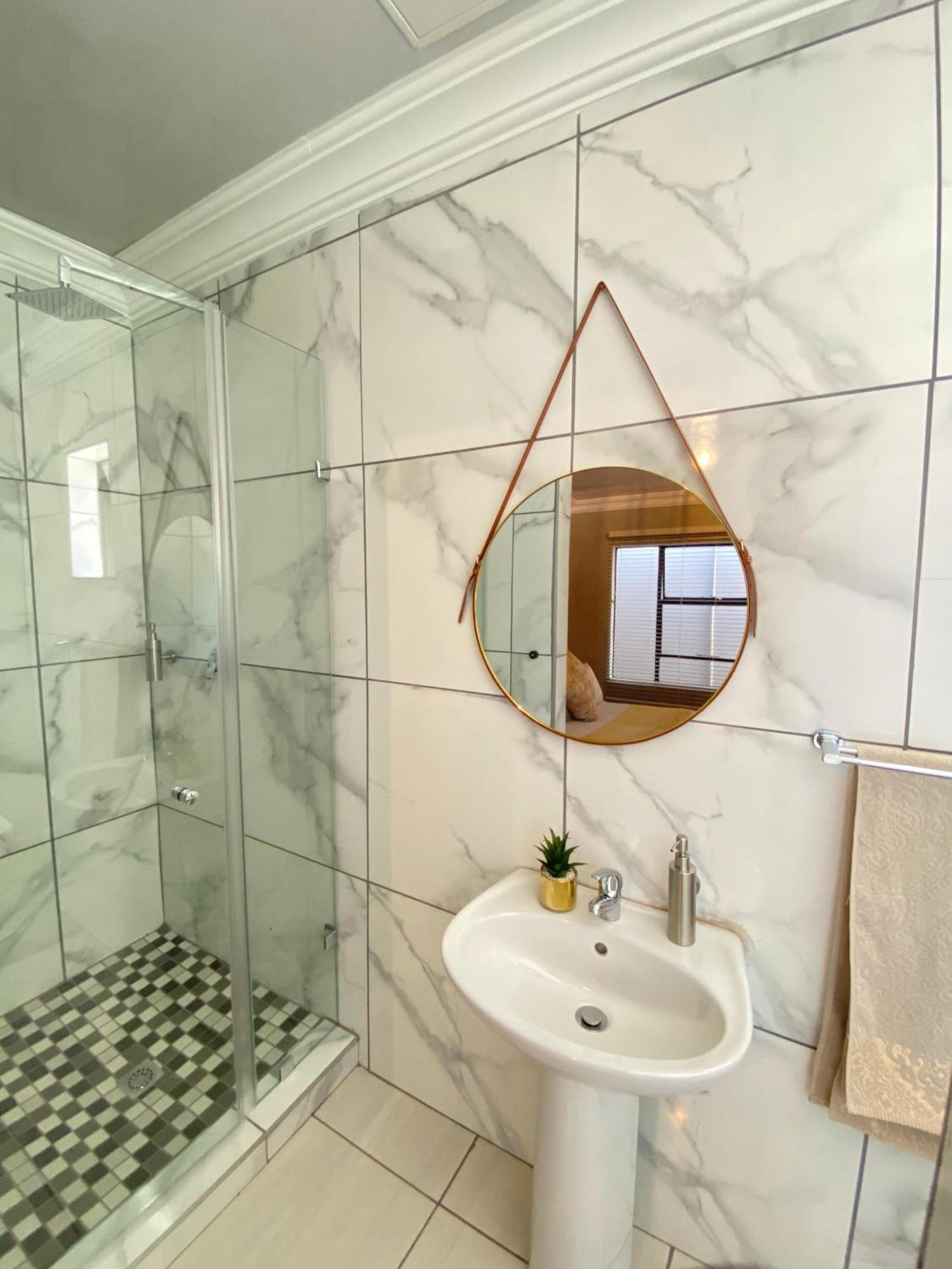 Suite Boutique Lodge Претория Екстериор снимка